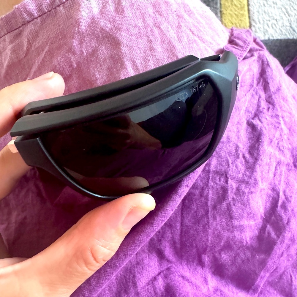 Black Popticals